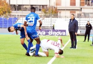 Κακός ο ΠΑΣ έχασε 2-1 από τη Λάρισα